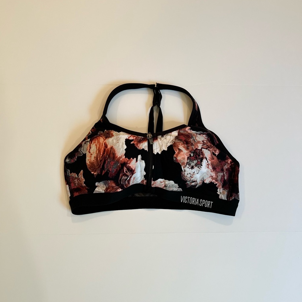 Victoria’s Secret Sports Bra 36B
